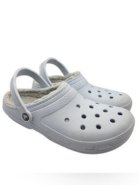 CROCS Classic Faux Fur Lined Light Blue Slip On Shoes Clogs-Womens 7 OR Mens 6